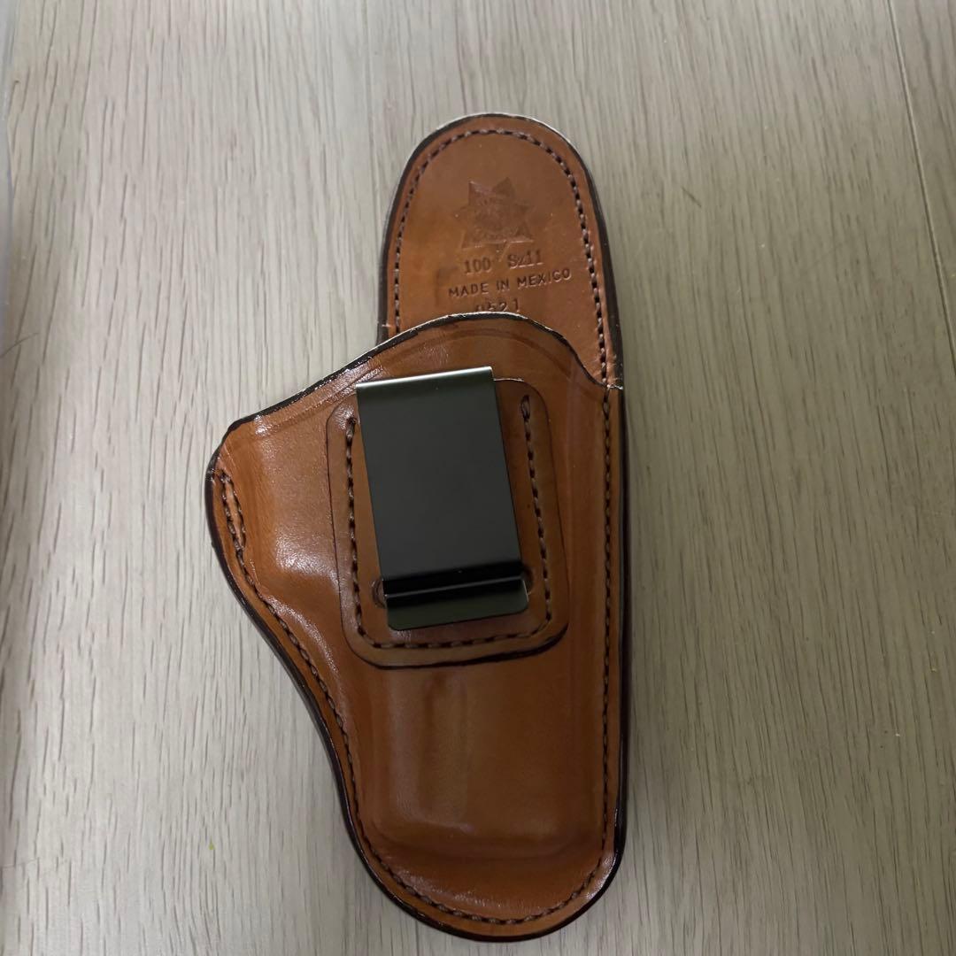 美品　牛革　ビアンキ　レザーホルスター　モデル100