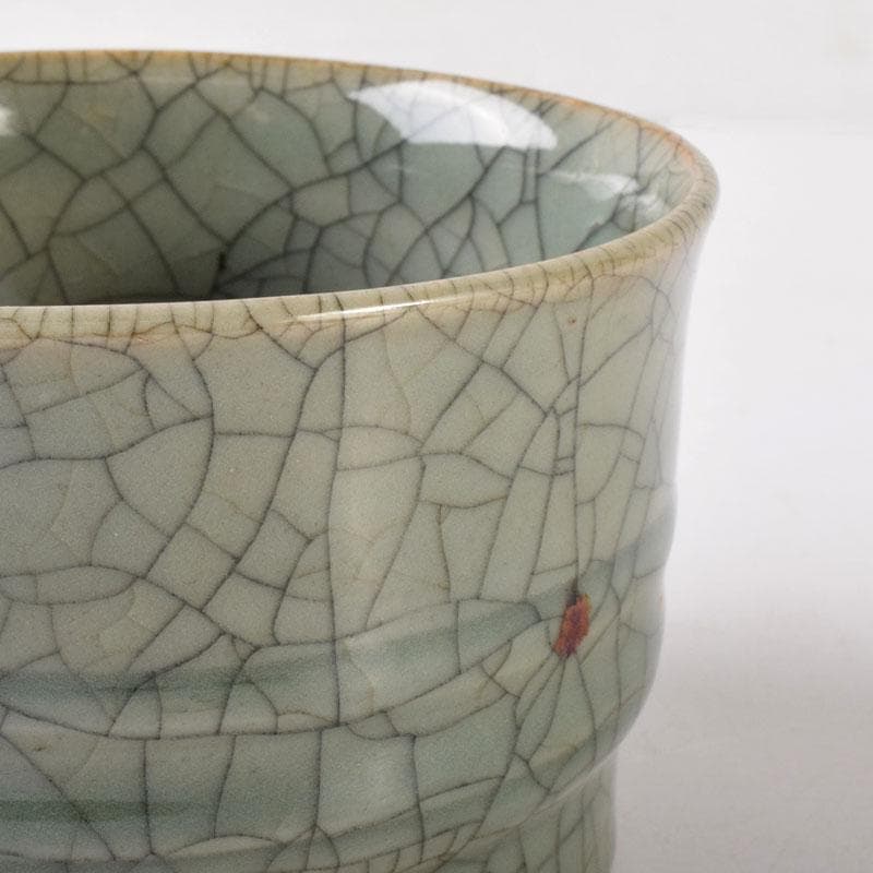 中国 南宋 官窯 青磁 金絲鉄線 氷裂文 建水 時代箱 C R7755 - メルカリ