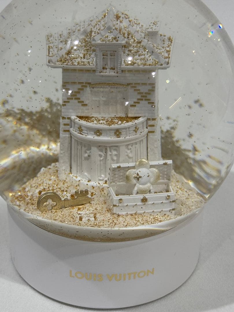 kKk Louis Vuitton スノードーム ホワイト 非売品