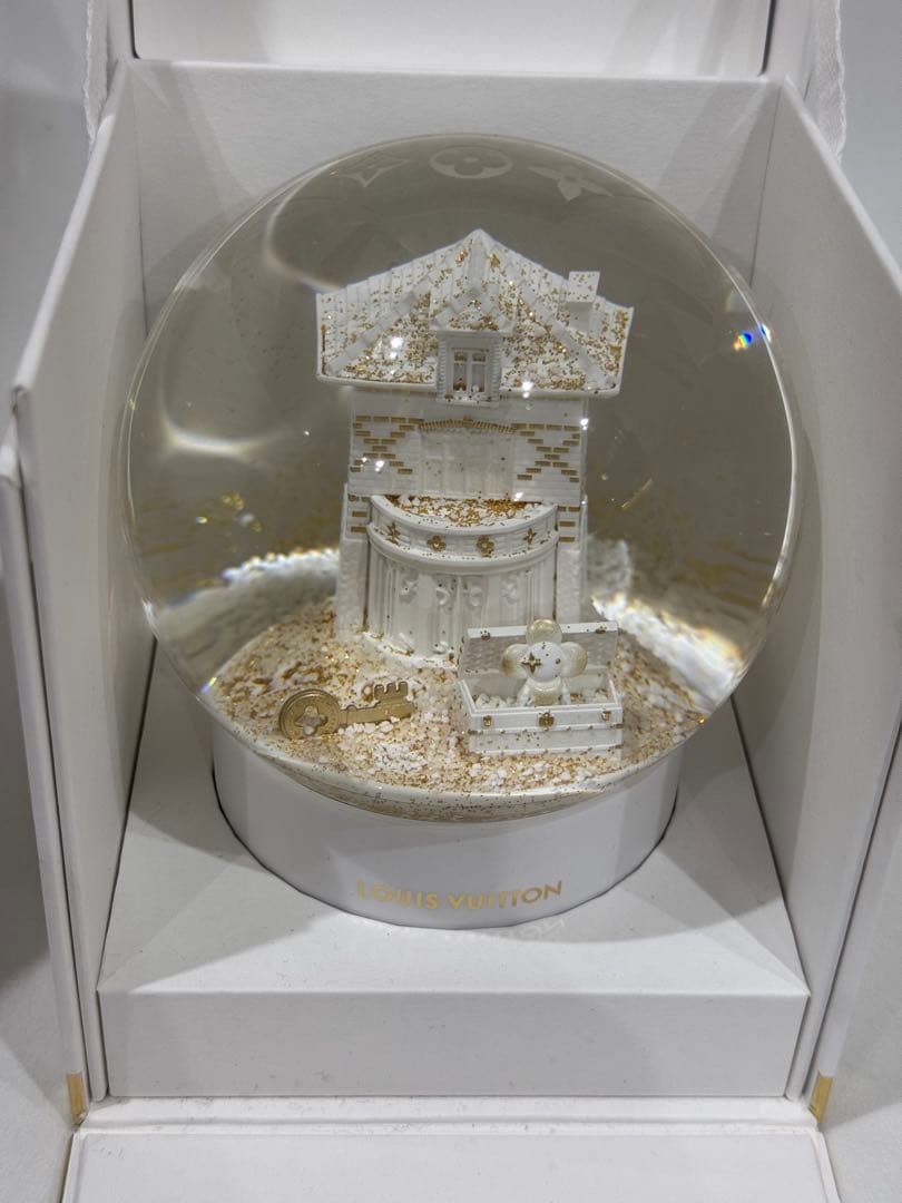 kKk Louis Vuitton スノードーム ホワイト 非売品
