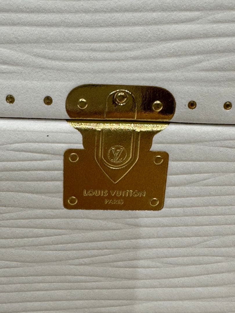 kKk Louis Vuitton スノードーム ホワイト 非売品