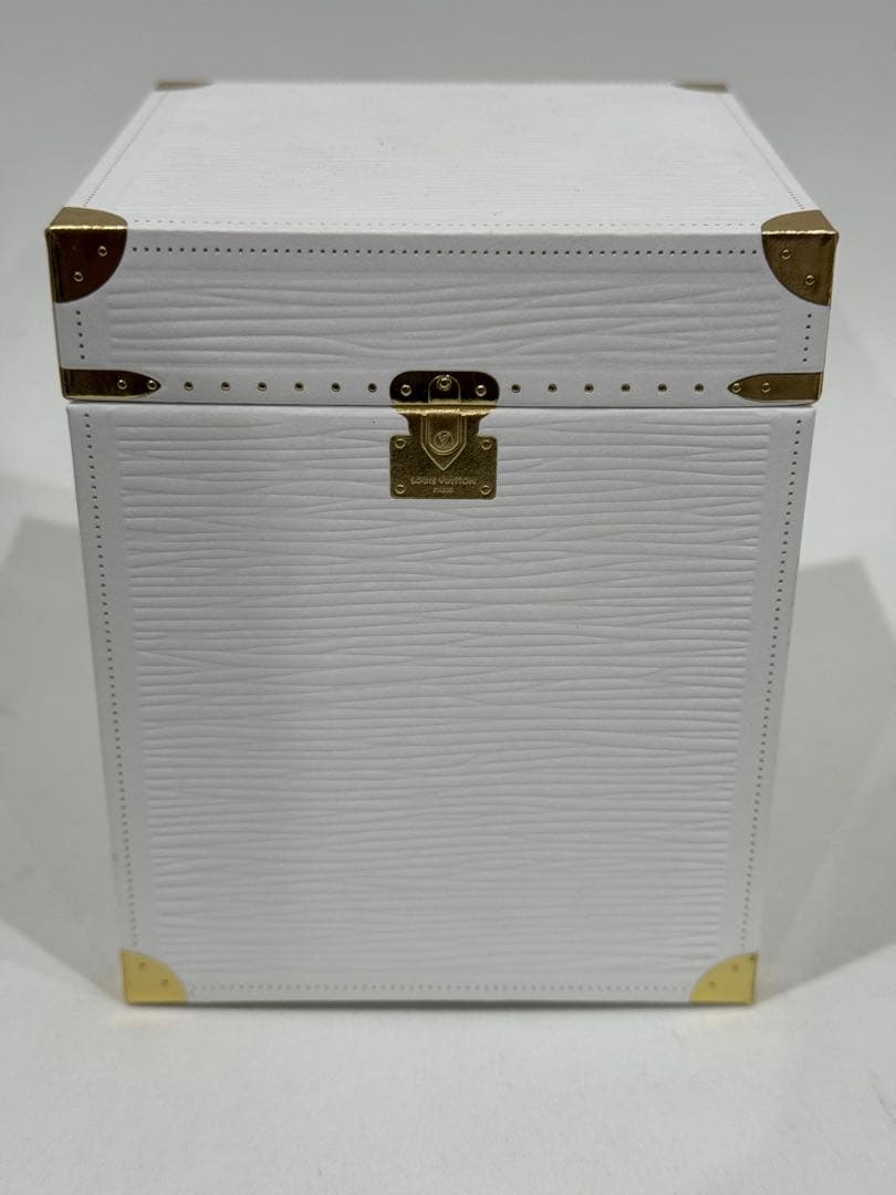 kKk Louis Vuitton スノードーム ホワイト 非売品