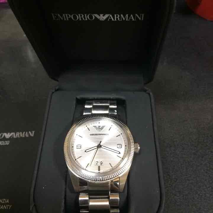 エンポリオアルマーニ時計《値下げしました最安値》