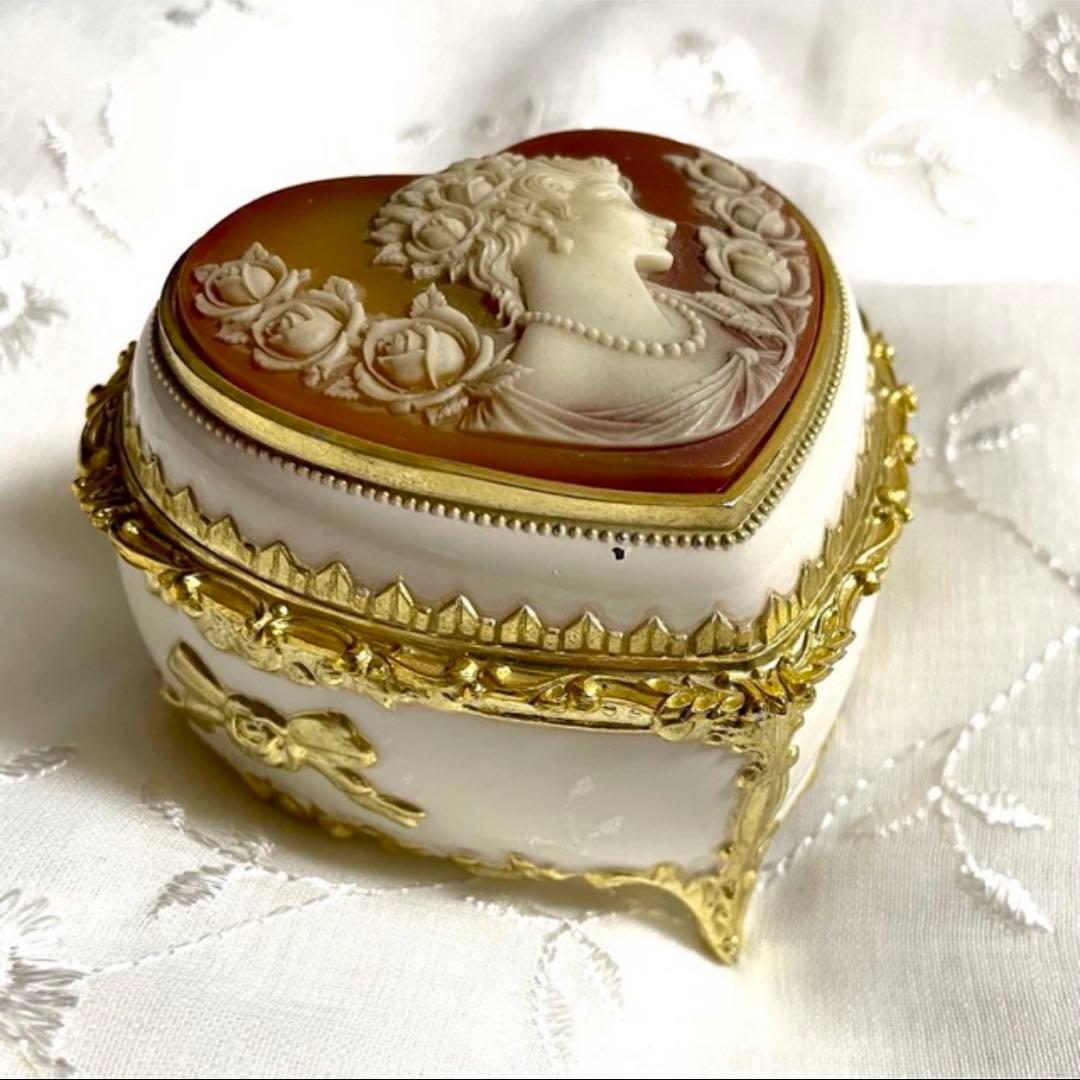 ◆ヴィンテージオルゴール ジュエリーボックス カメオシェル 世界に一つだけの花②