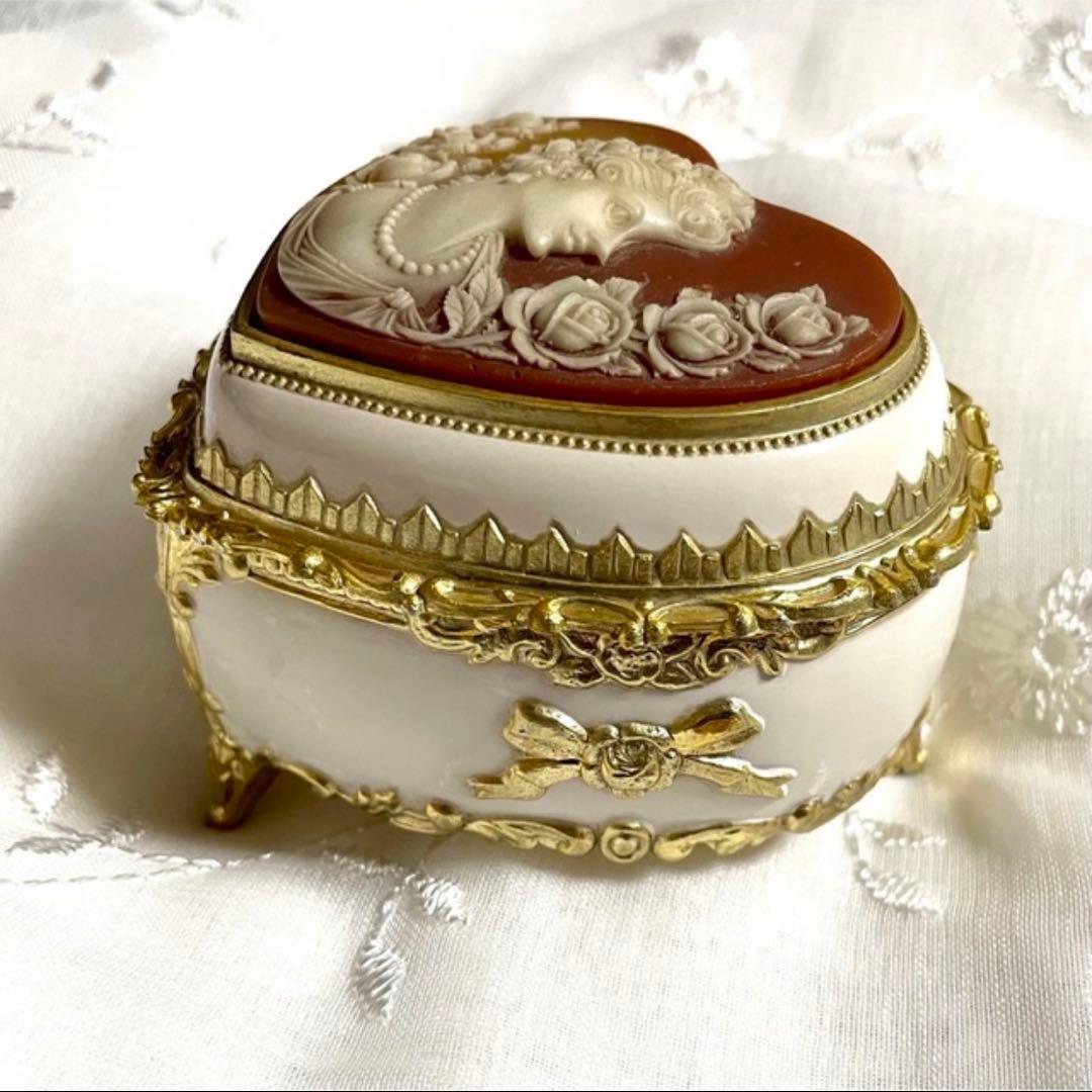 ◆ヴィンテージオルゴール ジュエリーボックス カメオシェル 世界に一つだけの花②