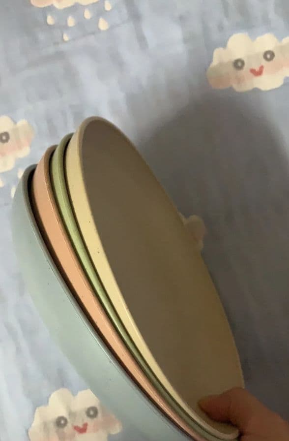 カラフルプラスチックボウル4個セット