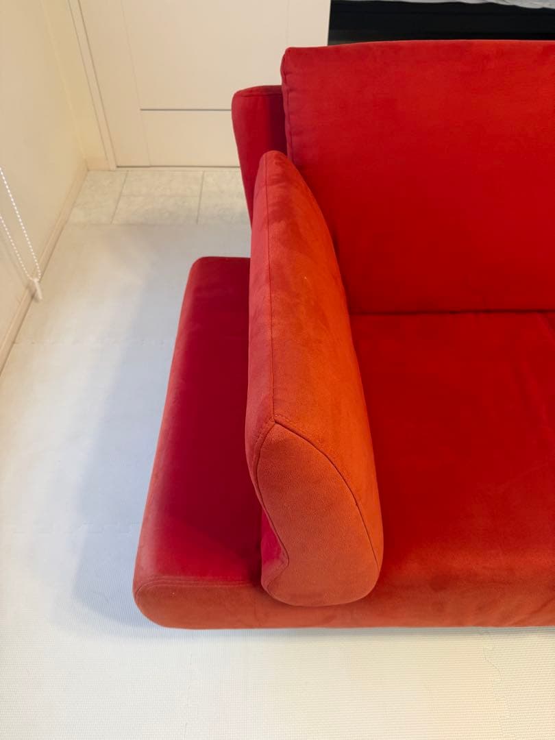 直接引取り限定 ソファ 3人掛け 赤 レッド 東京都国分寺市の戸建て2階