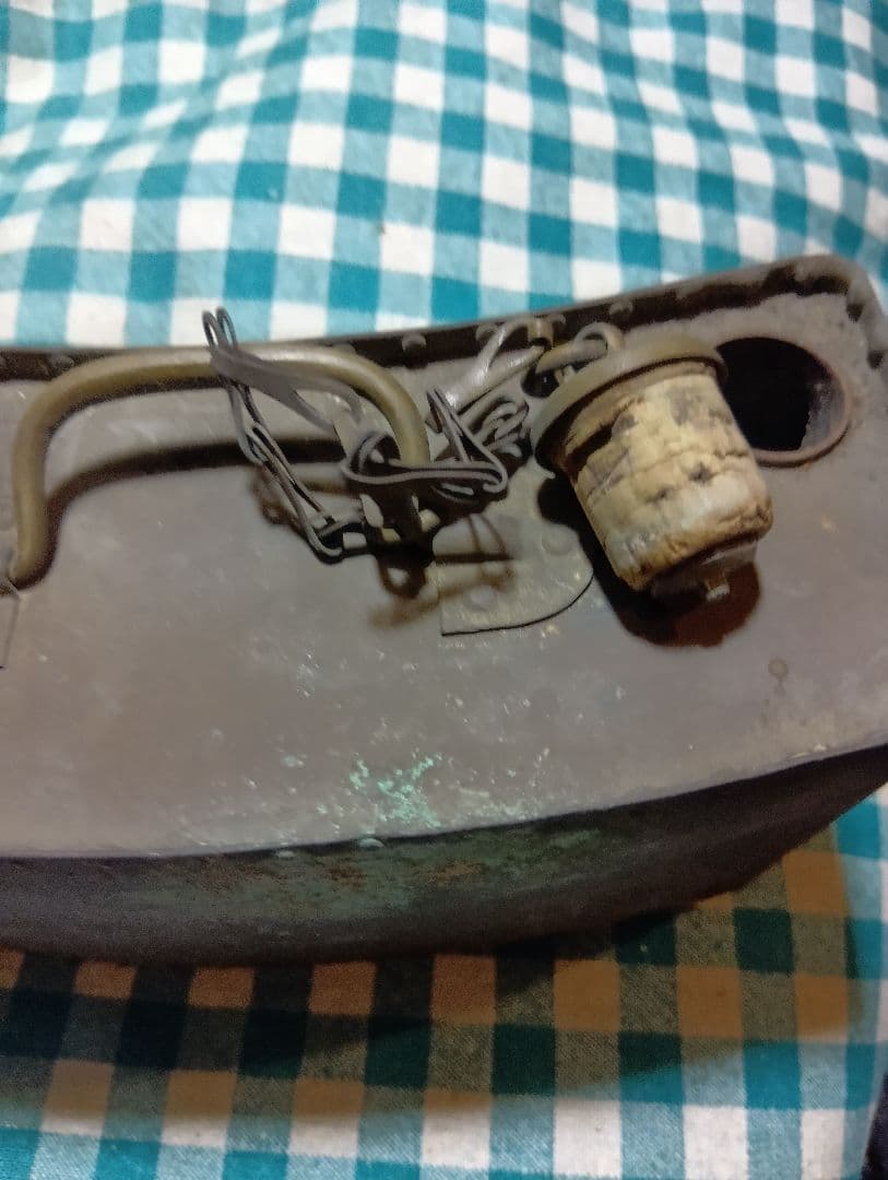 レトロアンティーク旧日本軍銅製水筒？