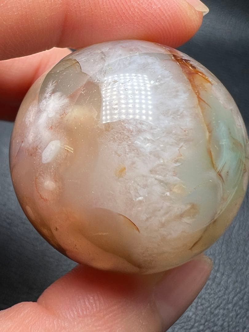 071820  32.6ミリ緑桜瑪瑙　貫通穴　結晶入り