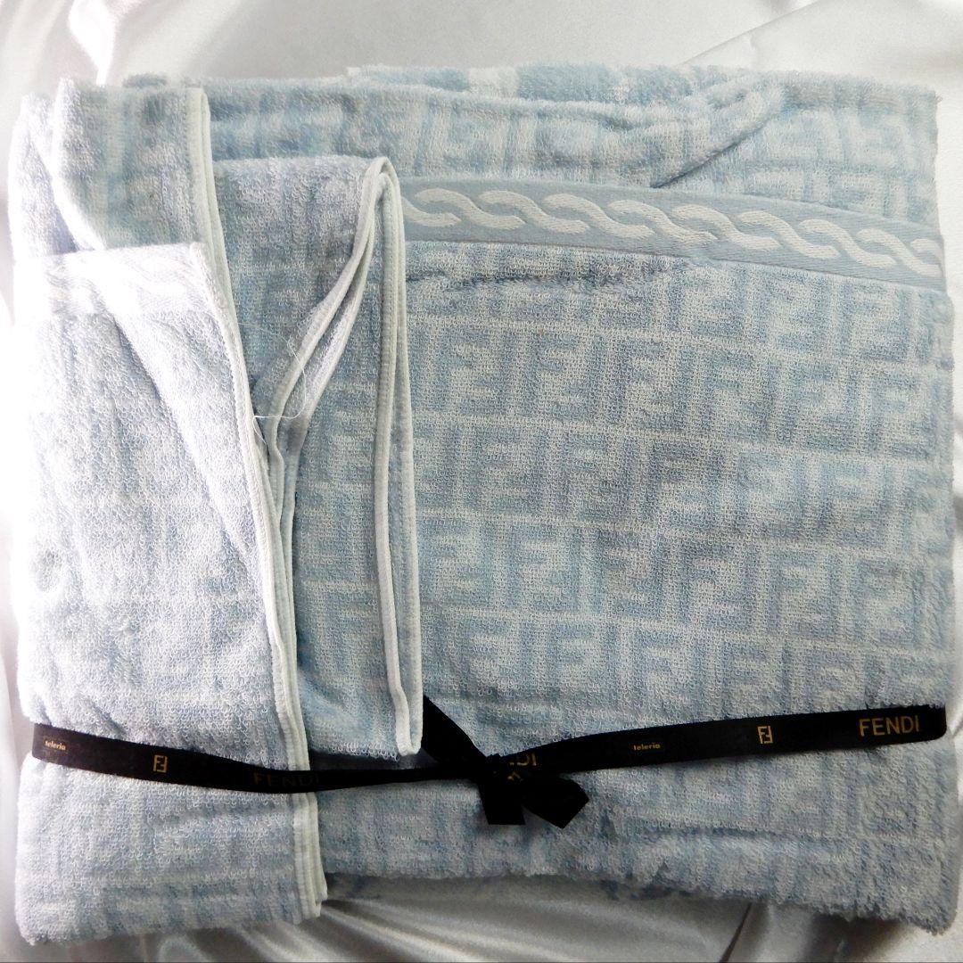 新品未使用！FENDI　タオルケット　ズッカ柄　綿100%