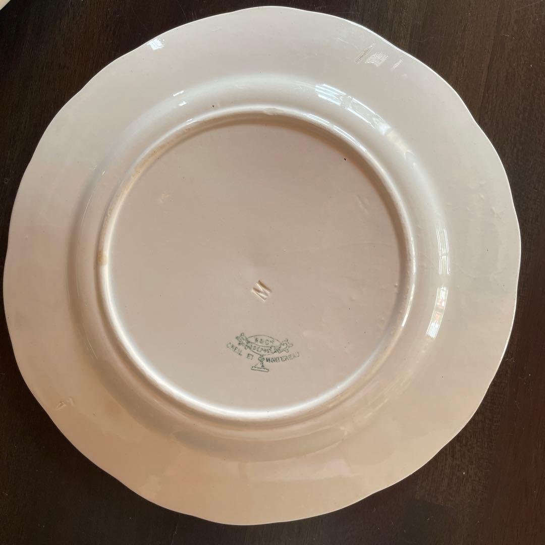 クレイユモントロー いちごデザートプレート　約21cm 2枚セット