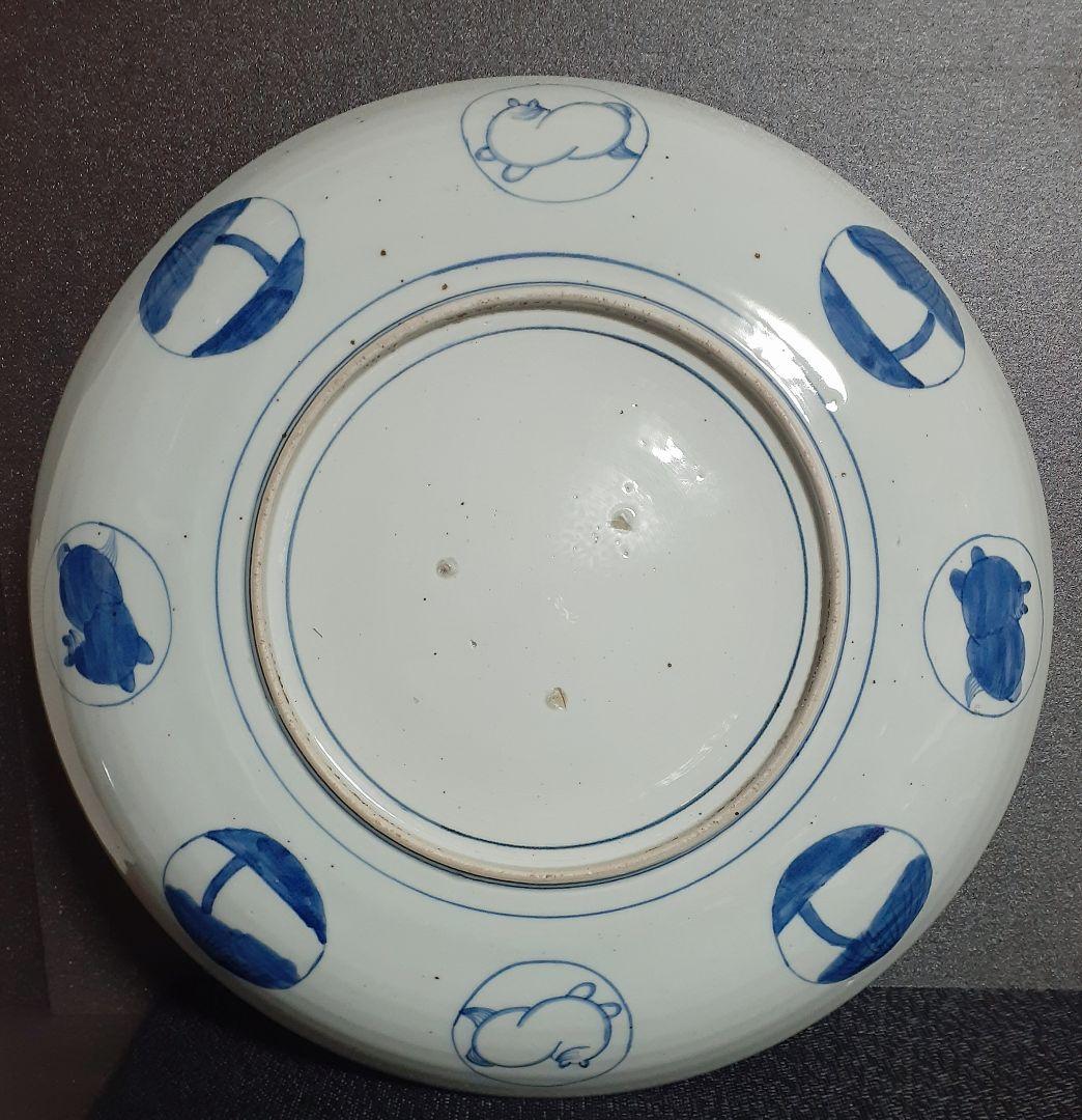 【名品】江戸時代後期　古伊万里　染付　捻り文様に牡丹に4蝶々図　41.1cm大皿