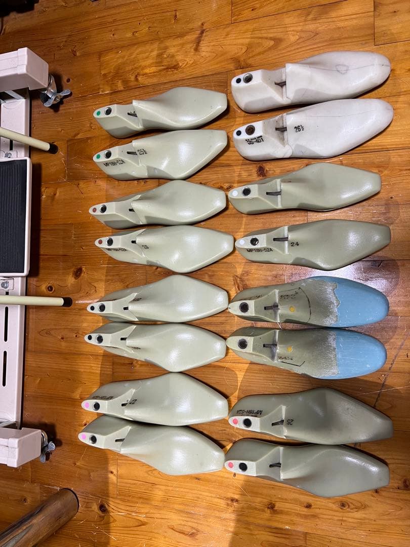 靴　木型　24から27