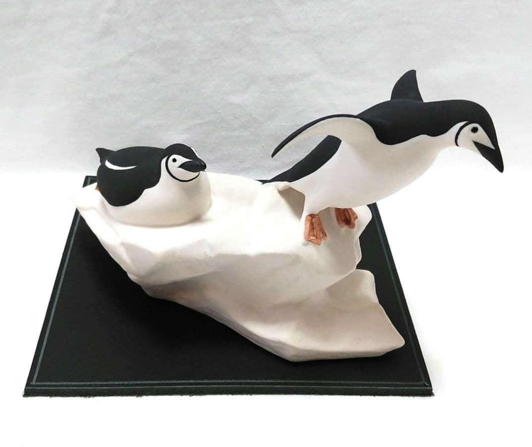 ペンギン 北欧デザイン300個限定ペンギン置物❤︎スコットランド陶器/数量限定品