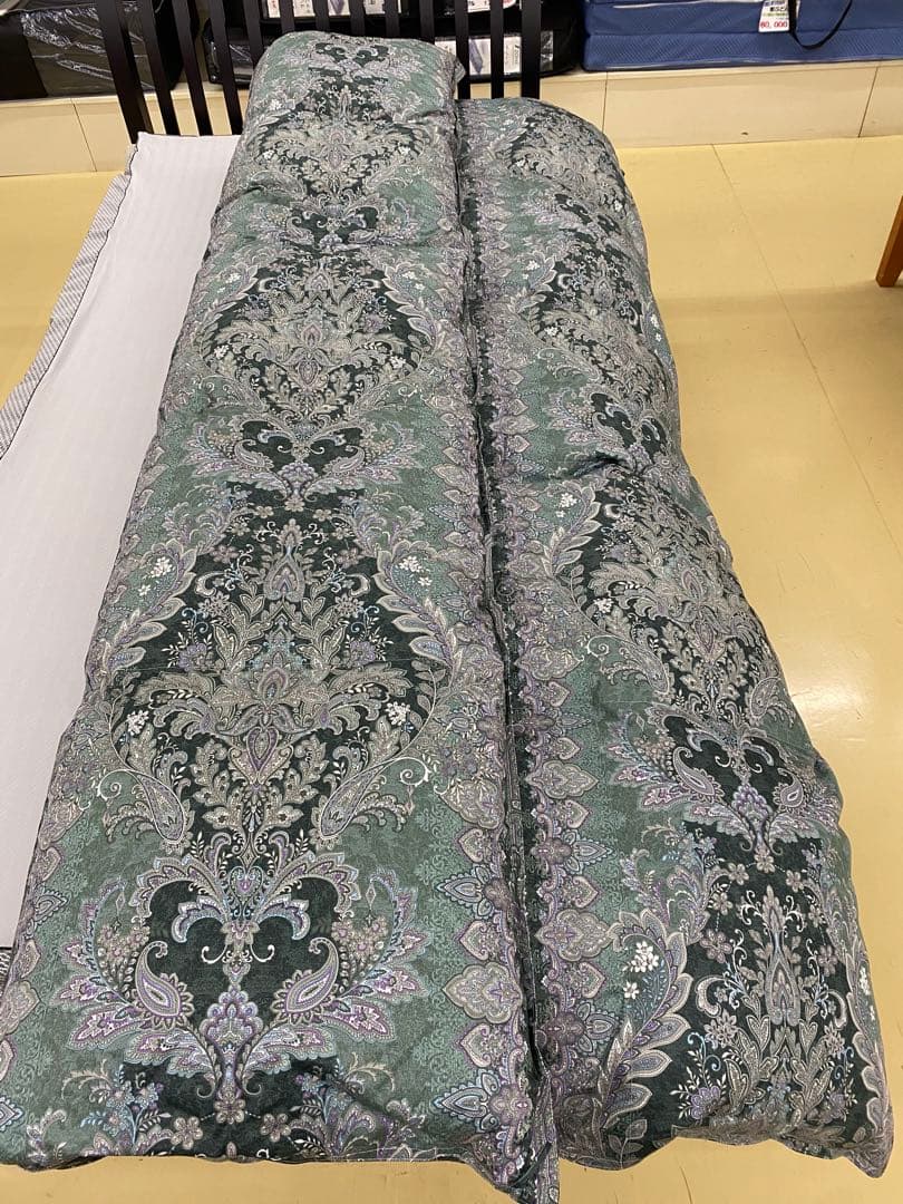 西川　羽毛掛け布団・産ホワイトグースダウン９３%・シングルサイズ