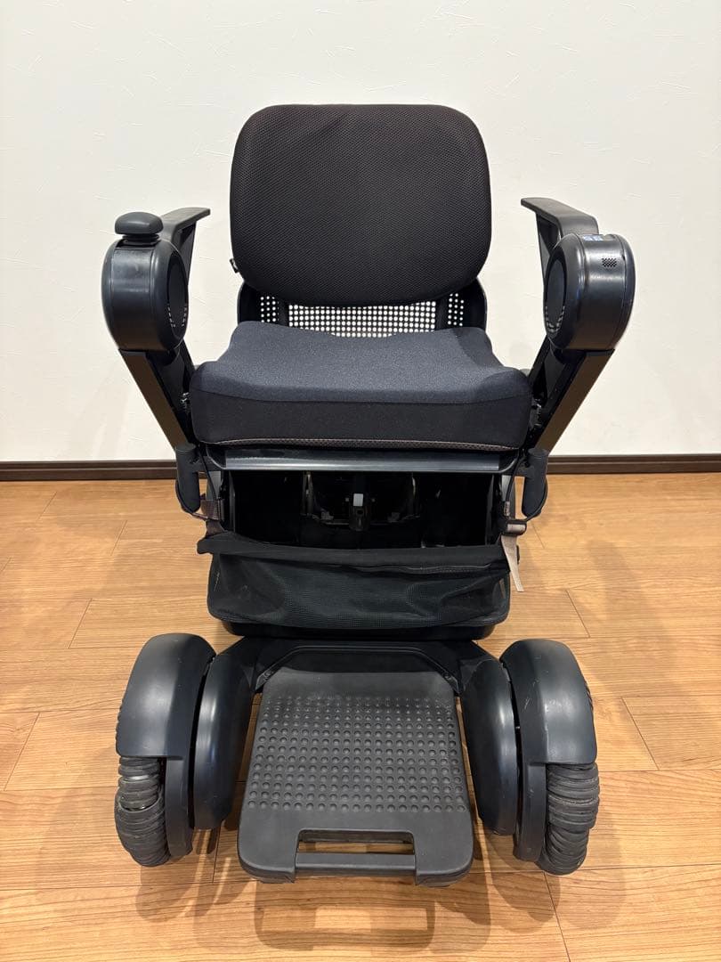 WHILL.中古電動車椅子