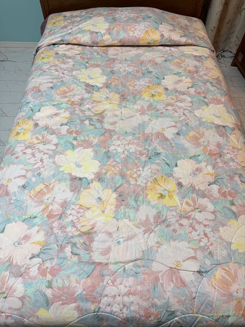 ベッドカバー　マルチカバー　こたつカバー