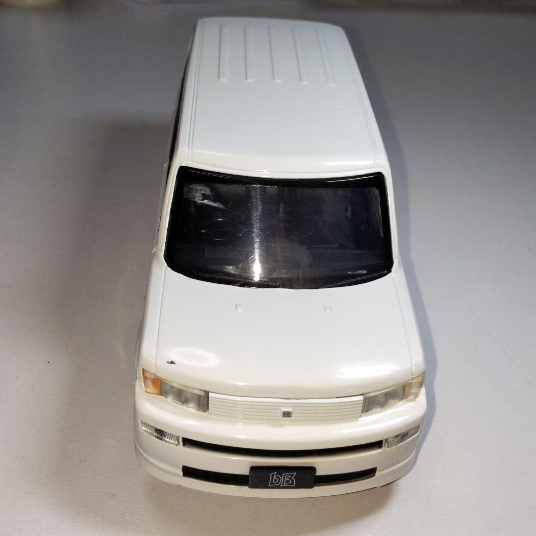 トヨタ bB モデルカー ミニカー 非売品 カラーサンプル 中古品 - メルカリ