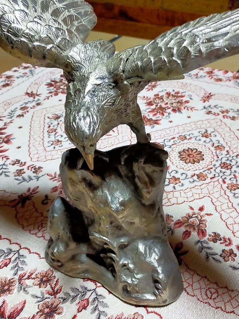 岩鷹　銀　床置