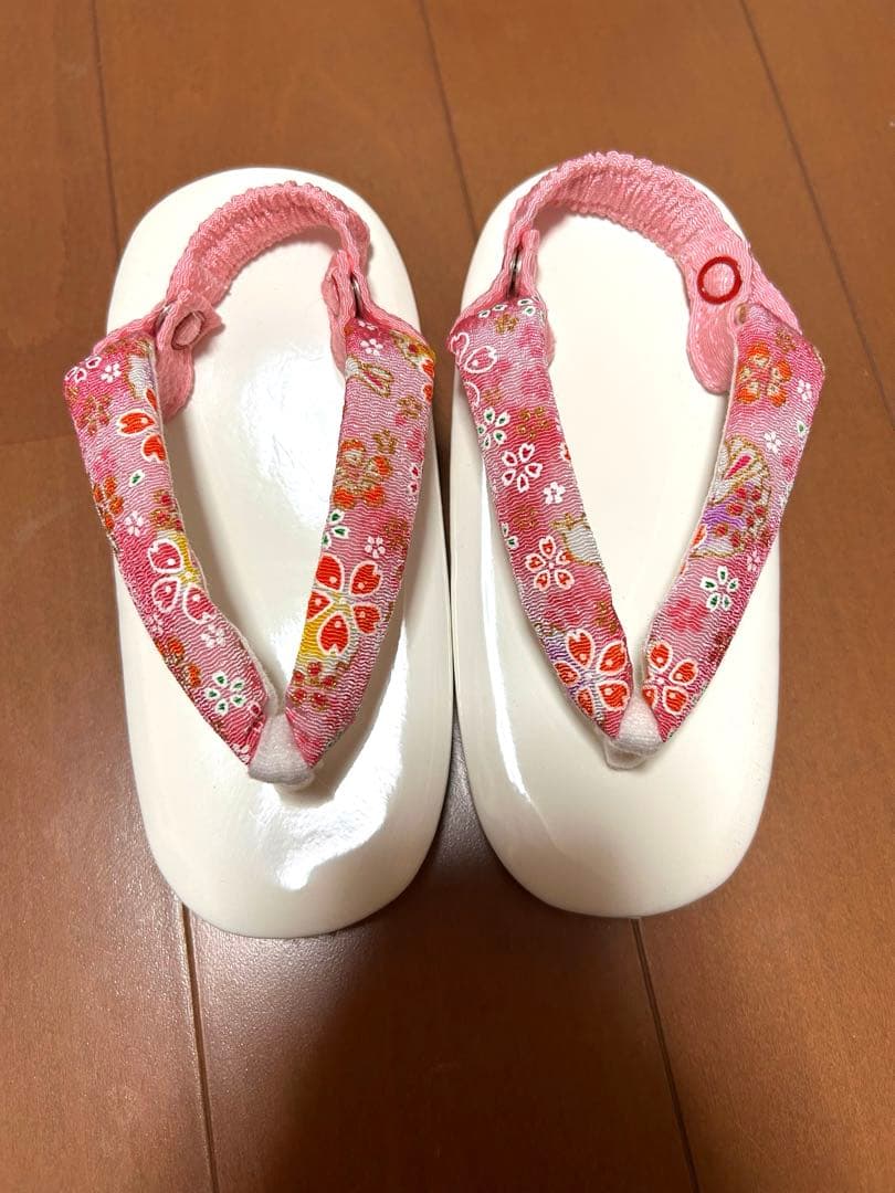 七五三 フルセット　着物　3歳　被布　女の子　ピンク　リョウコキクチ