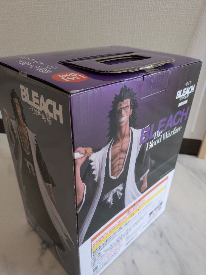 未開封 BLEACH 一番くじ ラストワン賞 更木剣八 C賞 朽木白哉千年血戦