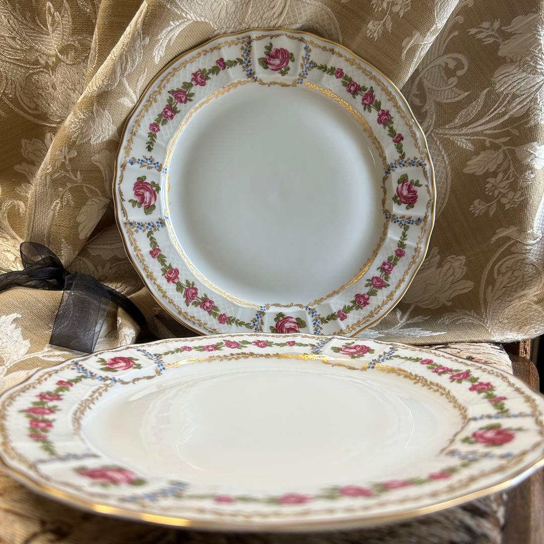 フランス製　Limoges ROSE DE LIMOGESディナープレート ペア