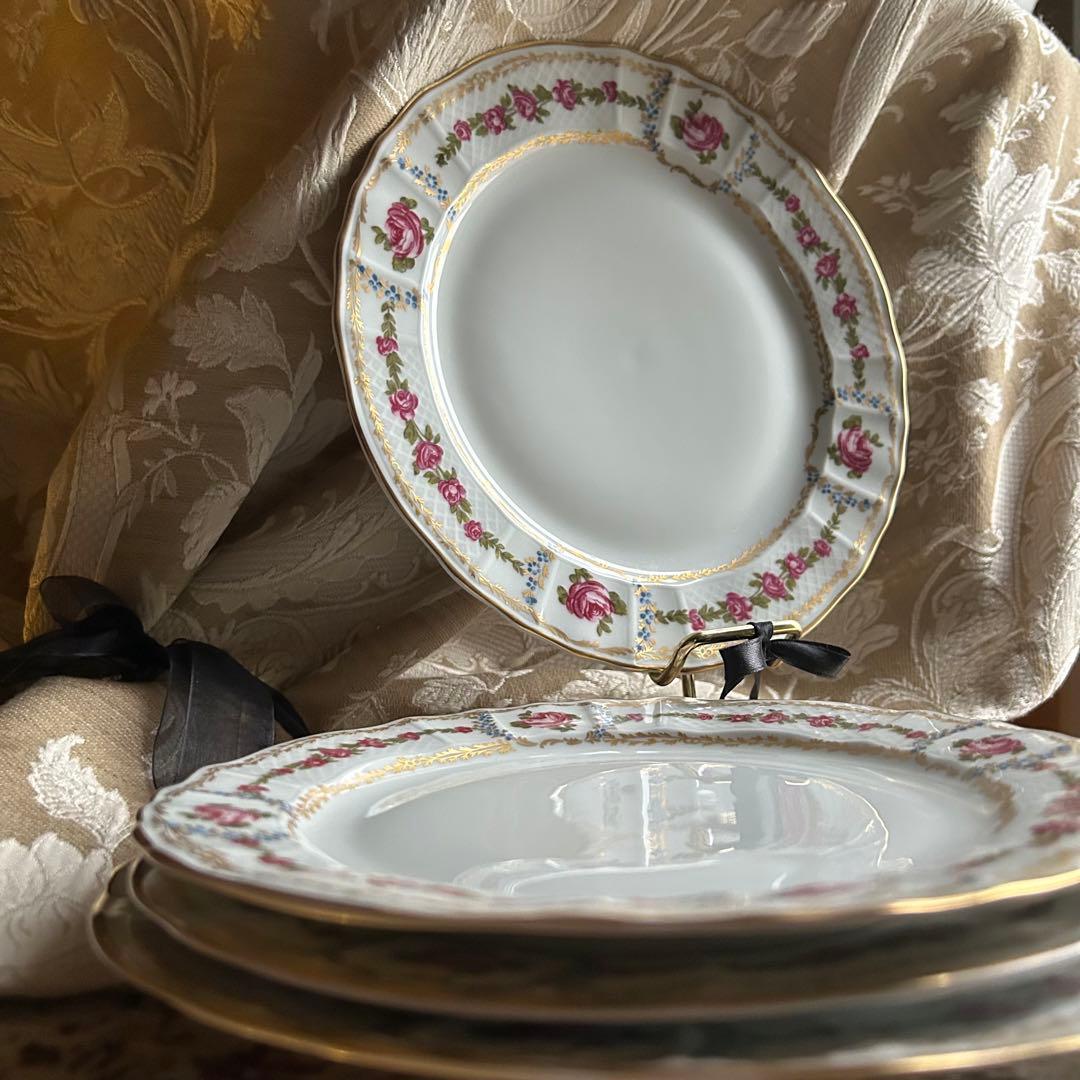 フランス製　Limoges ROSE DE LIMOGESディナープレート ペア