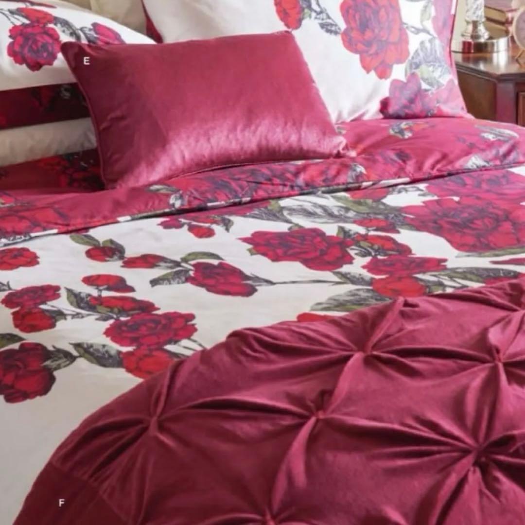 イギリス直輸入　ローラアシュレイ 掛けカバー＋枕カバー2枚　コットンサテン　新品