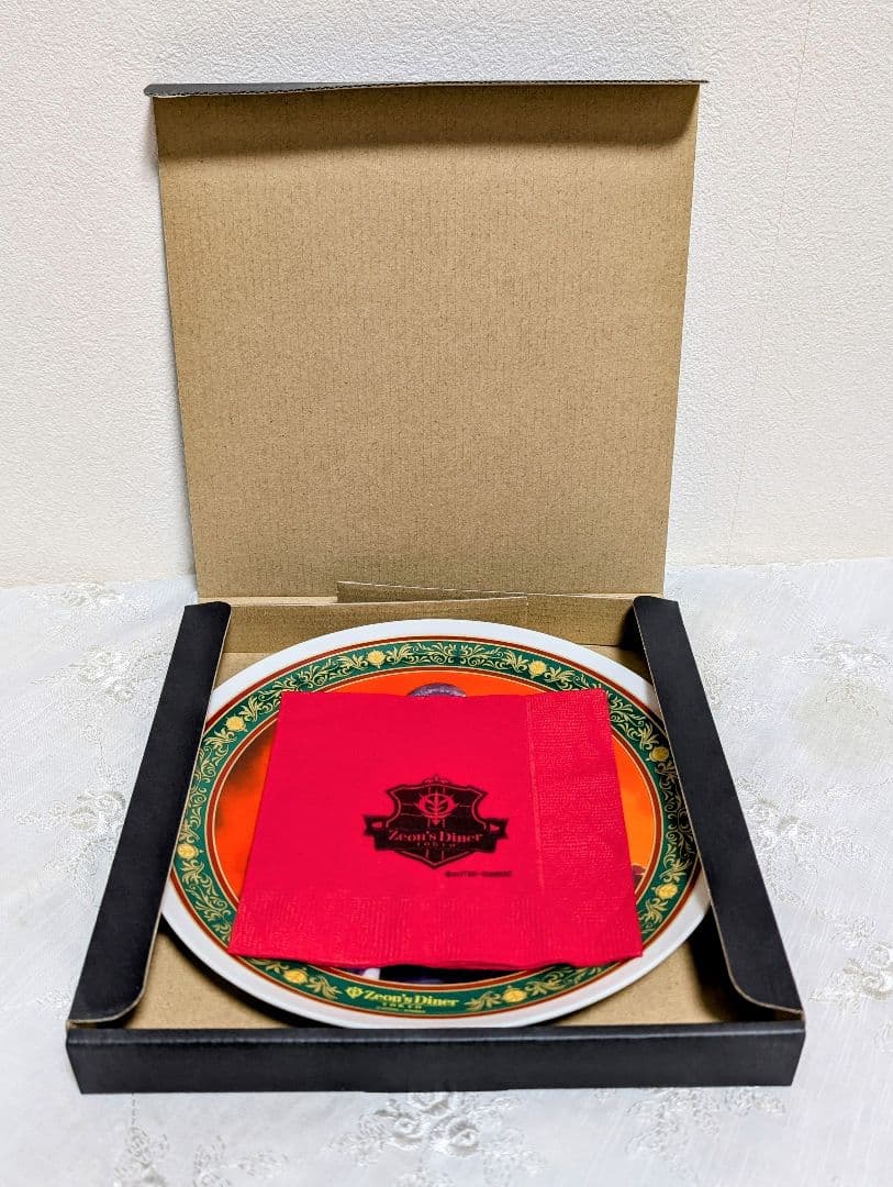 新品未使用★ガンダムカフェ　東京　ジオンズダイナー　ギレン　プレート