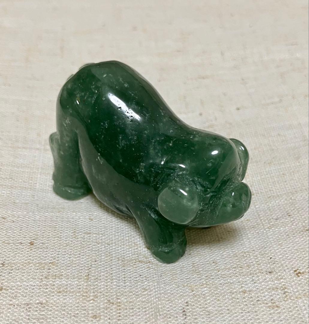 ブタの置物　天然石グリーンアベンチュリン