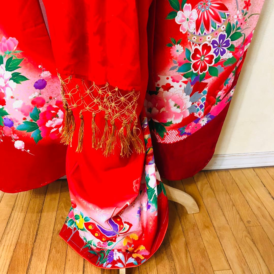 七五三七歳❣️新品着物✨赤地手毬蝶々花金彩⭐︎作り帯楽々⭐︎完全フルセット銘品