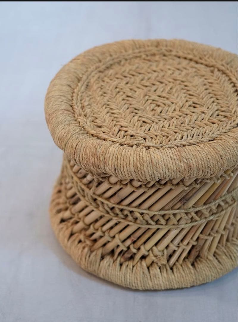 ［最終値下げ］インドの葦スツール「ムラ」