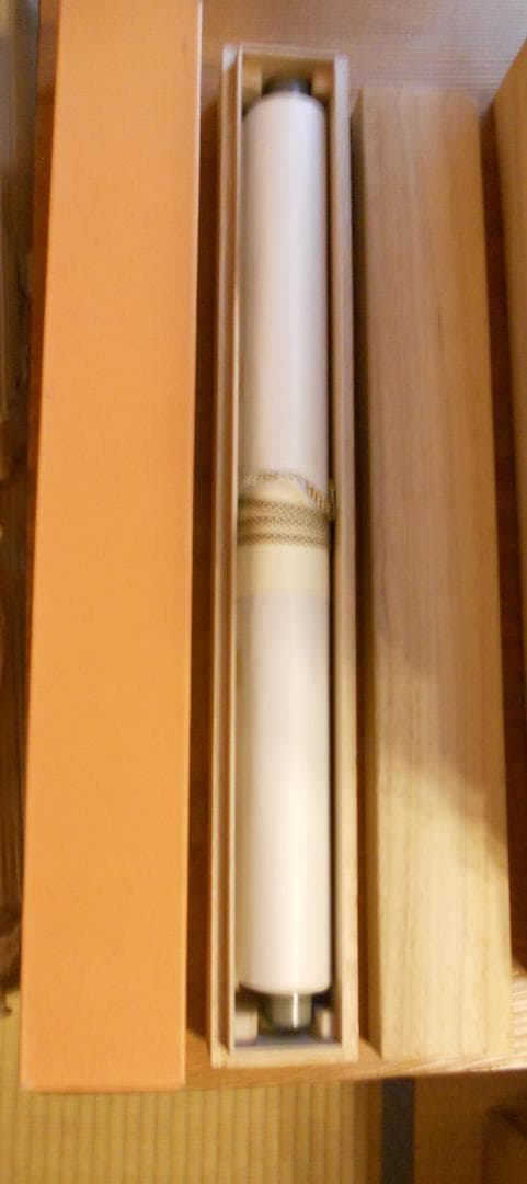 掛け軸 岡田典正 白蛇 絹本 希少 軸装 茶道具 掛軸 美品 です。 - メルカリ