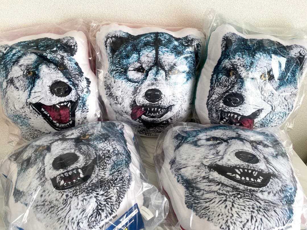 新品】MANWITHAMISSION一番くじ クッション5点セット マンウィズ