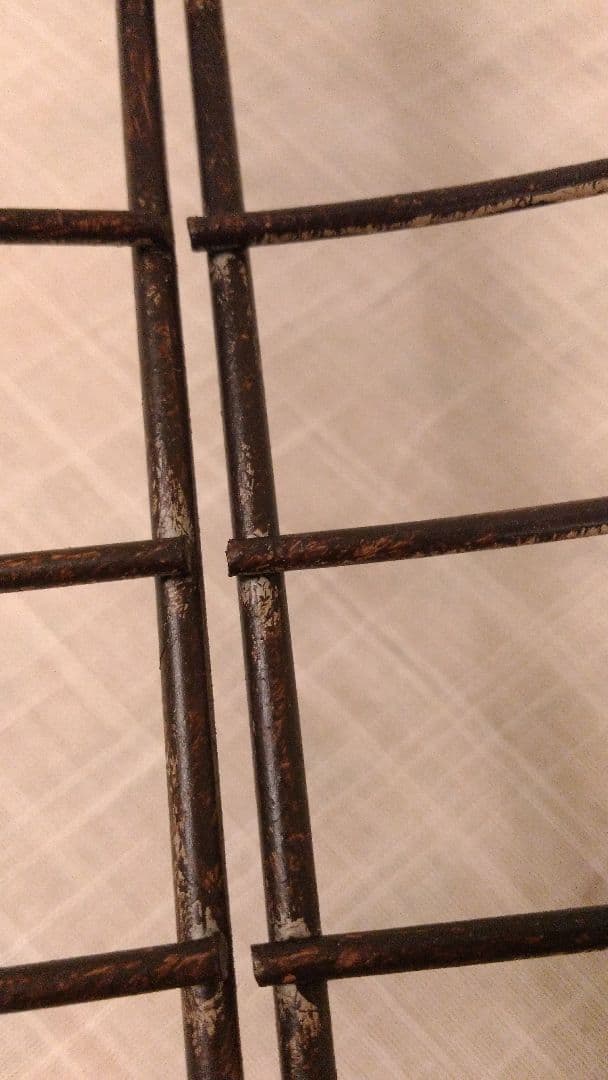 新品タグ付き☆アンティーク仕上げ☆アイアンマガジンラック