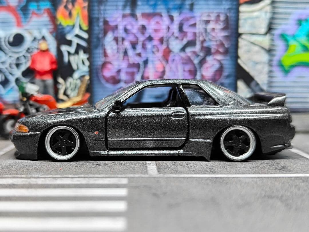 トミカ改造 日産 GTR R32 アルミリムプレミアムl深リム ☆ホット