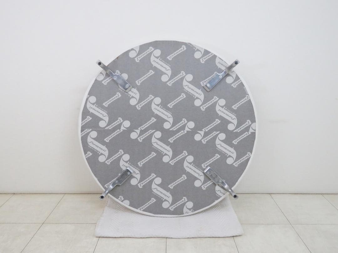 イタリア フォルメンティ 本革 ラウンド コーヒーテーブル センター リビング