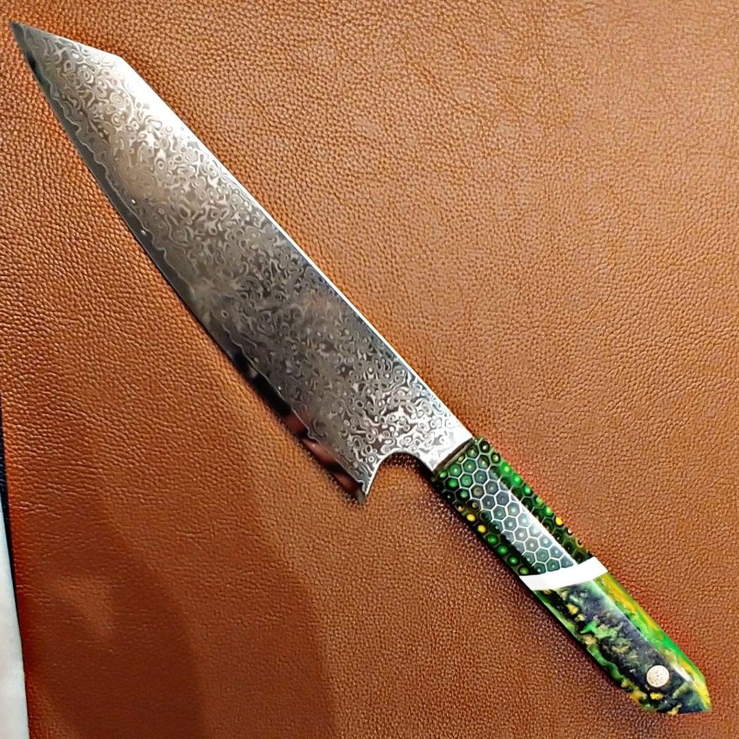 《新作》　V金10号　ダマスカス包丁　ハニカム模様　黄緑柄　剣型　牛刀