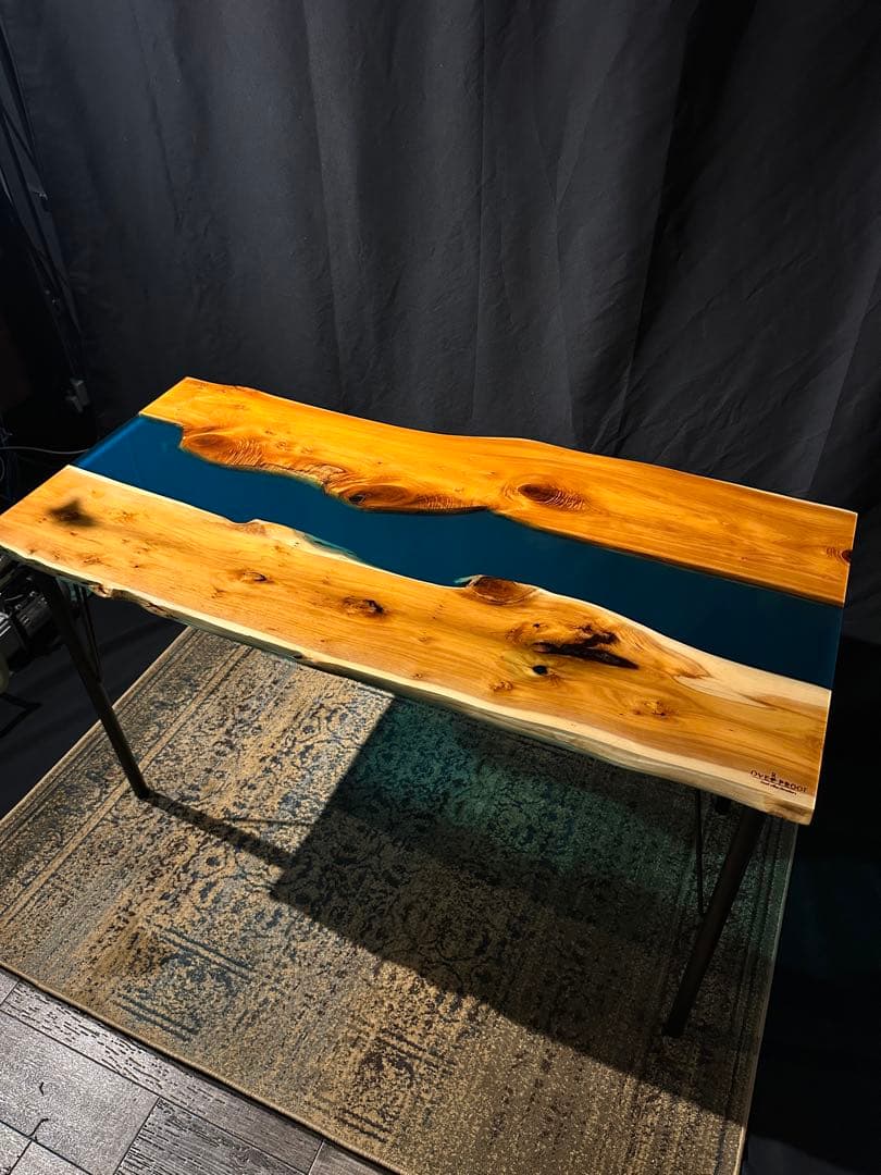 レジンテーブル ダイニングテーブル【一点物】