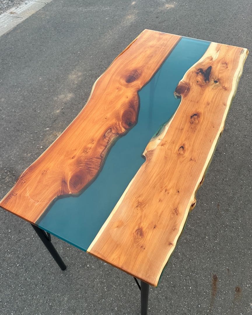 レジンテーブル ダイニングテーブル【一点物】