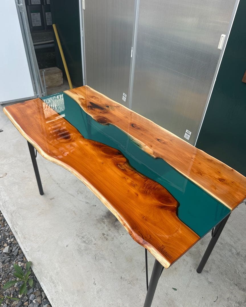 レジンテーブル ダイニングテーブル【一点物】