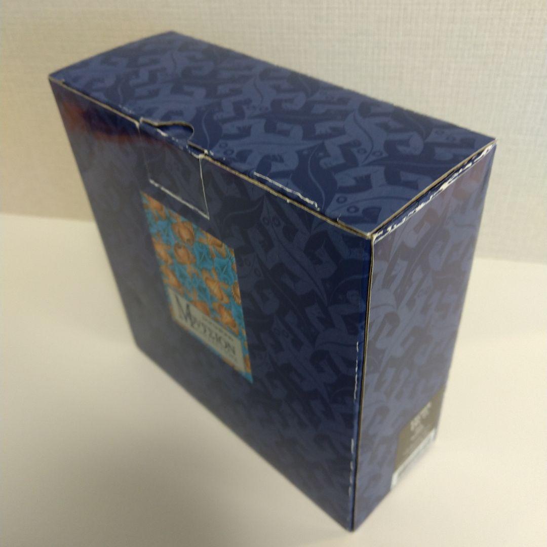 M.C. エッシャー 立体の置き物 魚