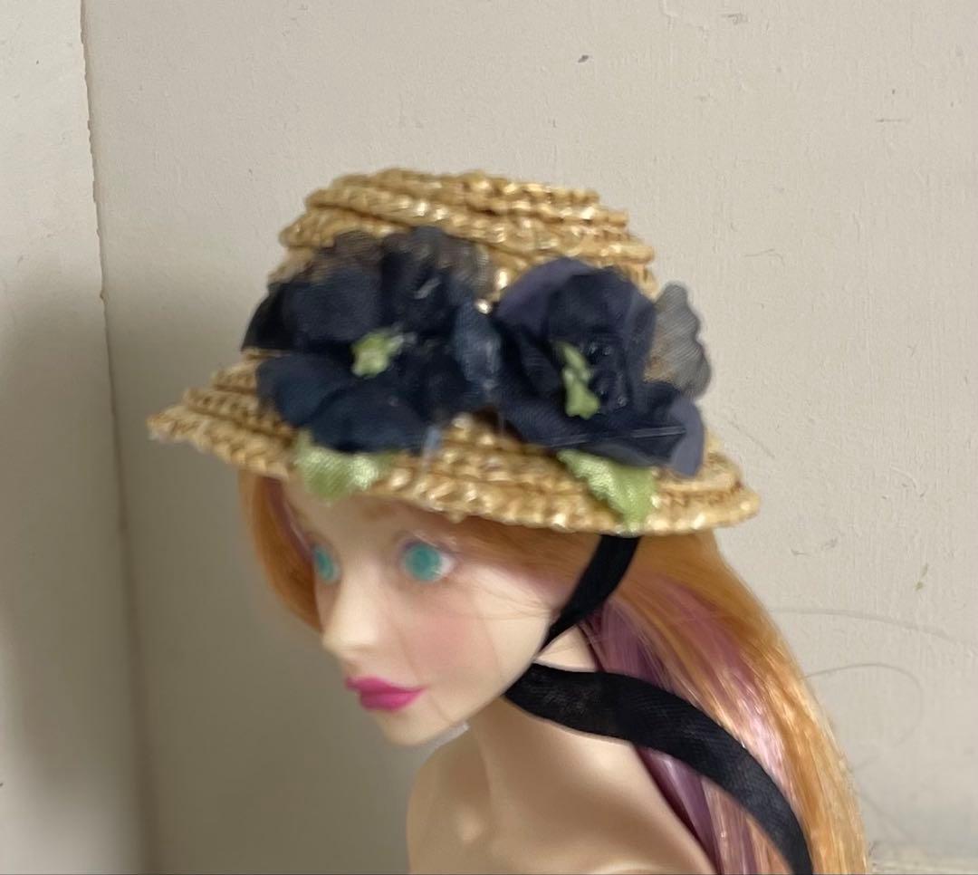 専用青い花柄ドレスとストローハットのドールアウトフィット