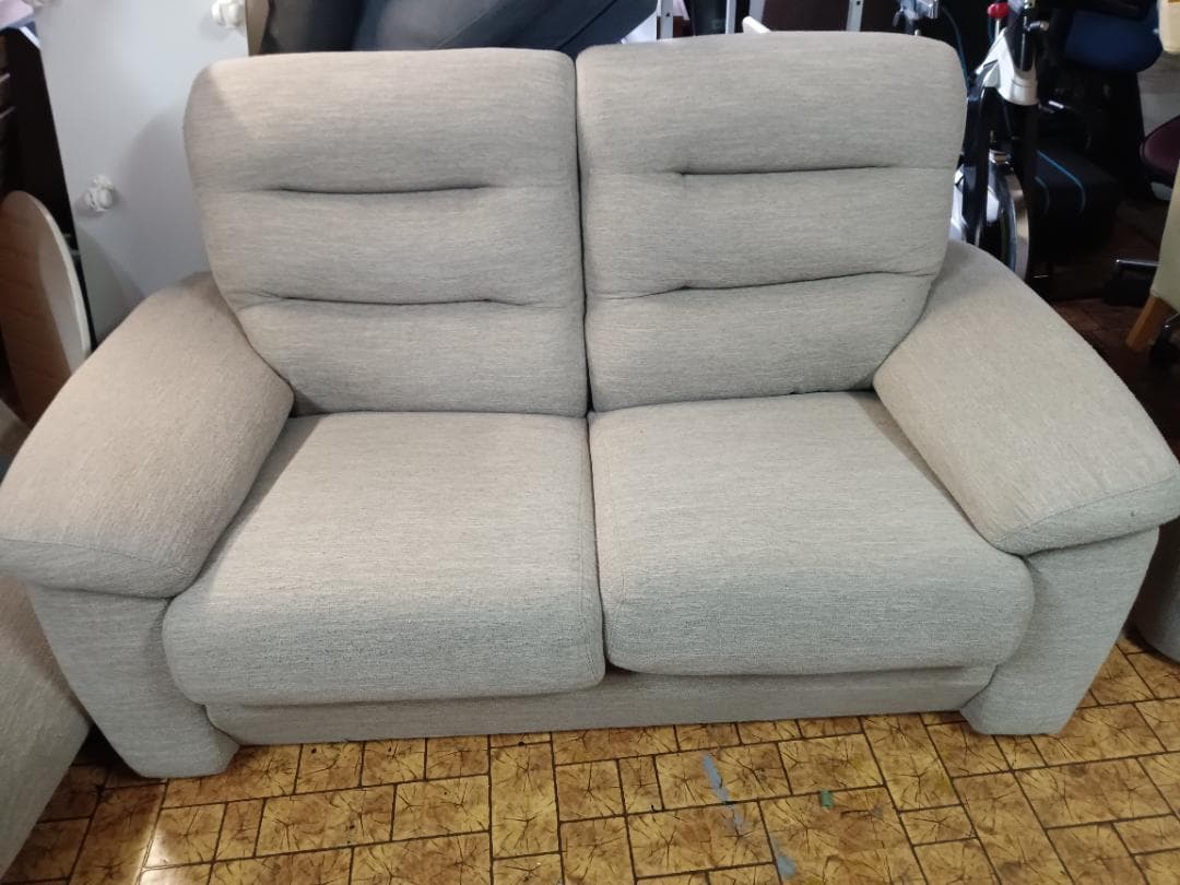 ニトリ2人掛けソファ 布張りタイプ