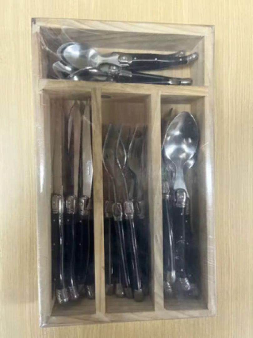 Laguiole カトラリーセット 24点 ブラックハンドル刻印なし