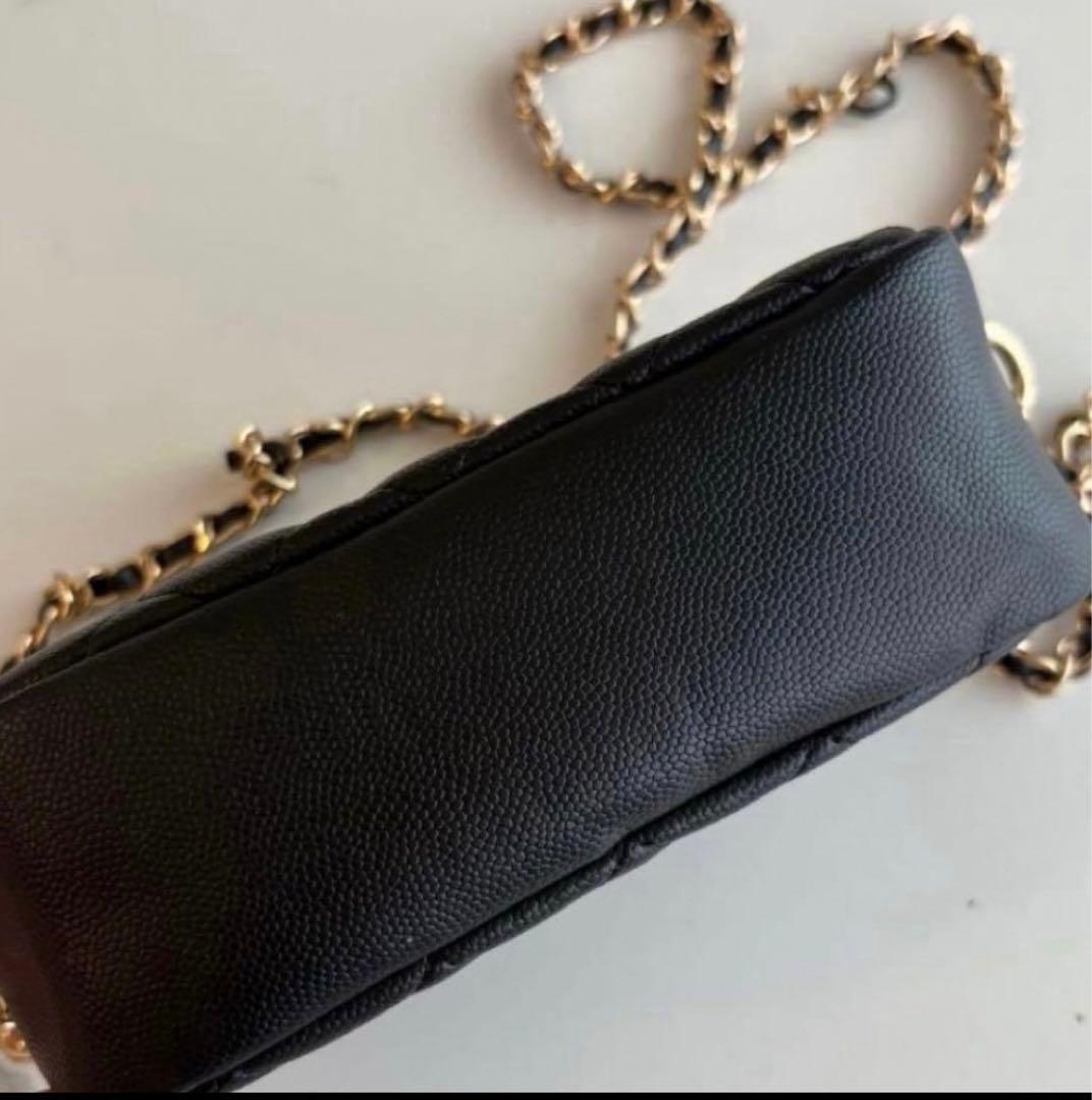 CHANEL ノベルティ チャームショルダーバック