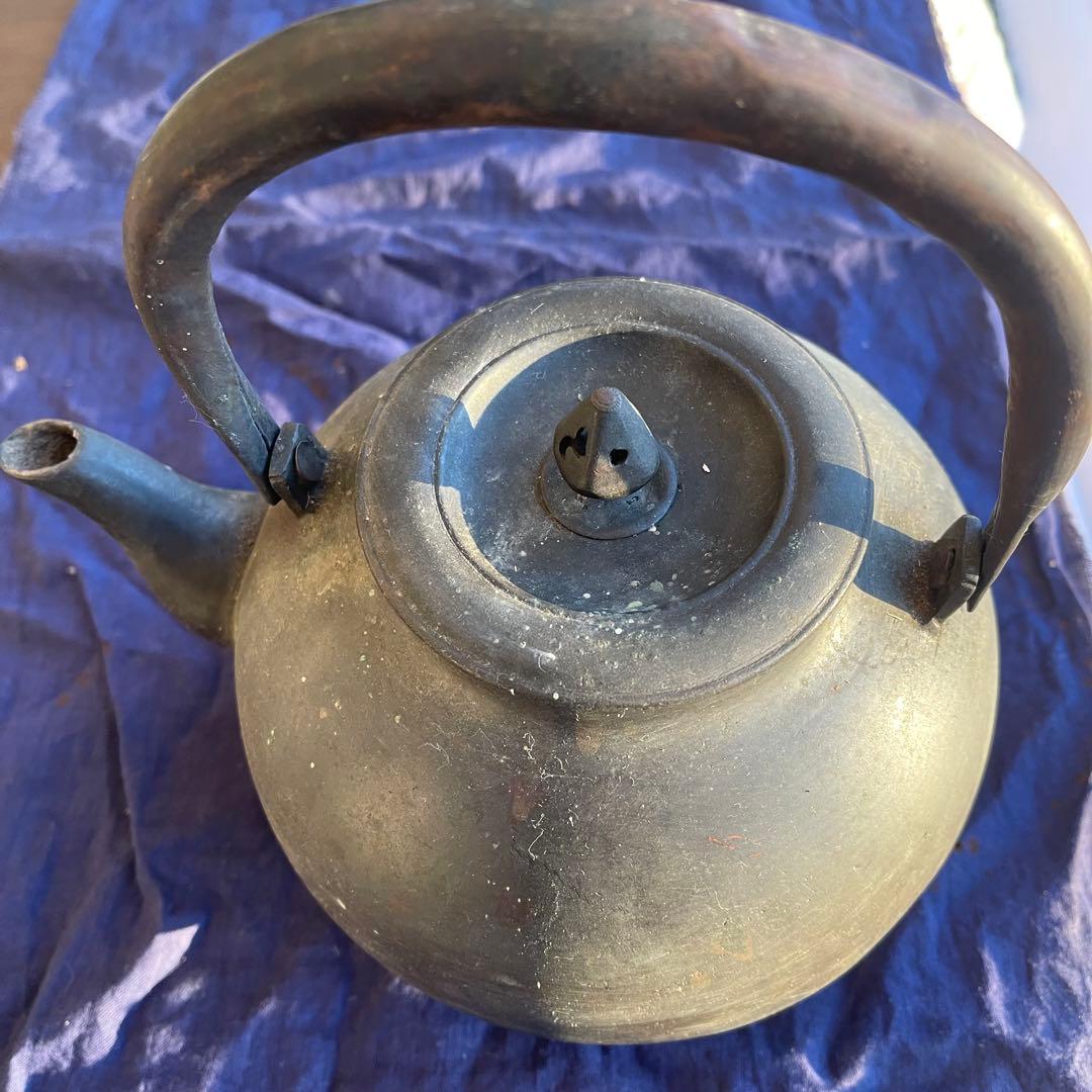時代物 蔵出し 鉄瓶 鉄製 アンティーク 静かな佇まい 観賞用