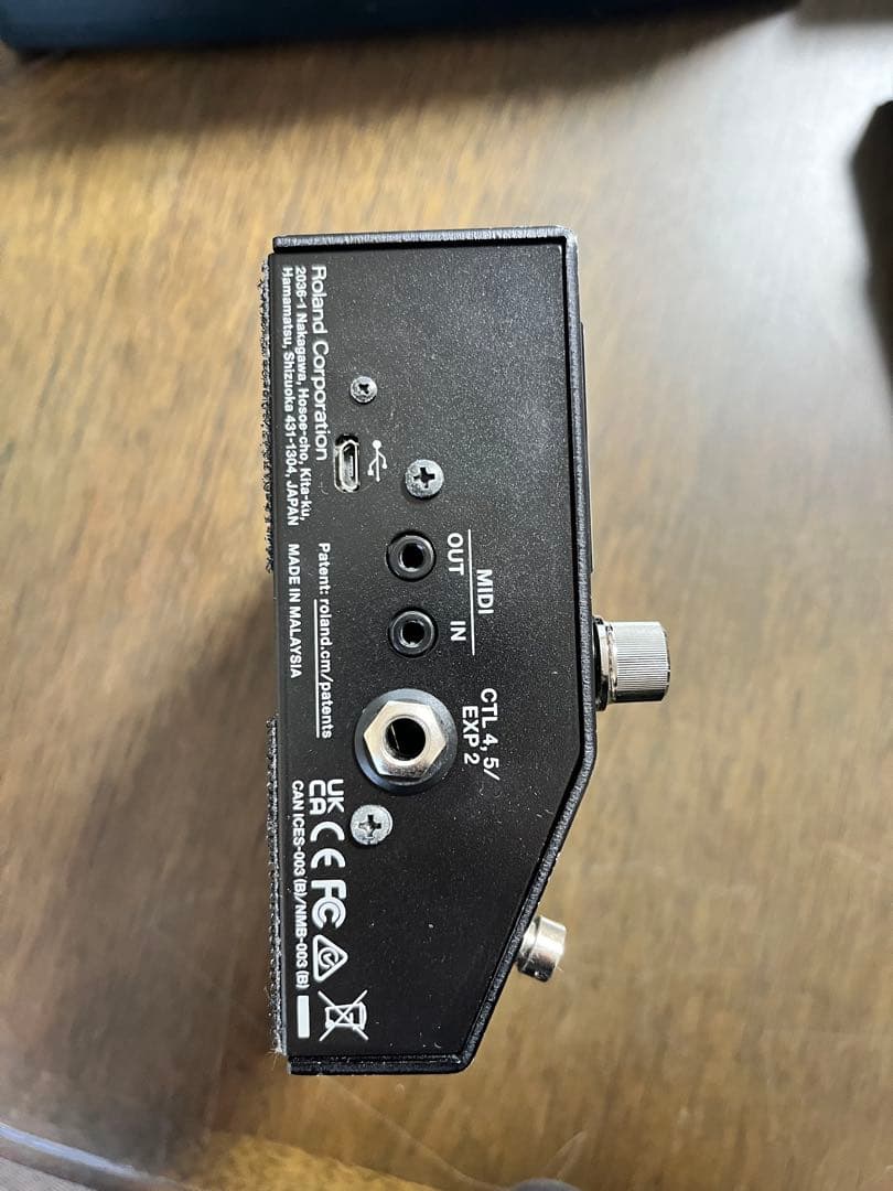 BOSS GT-1000CORE FS-7付属