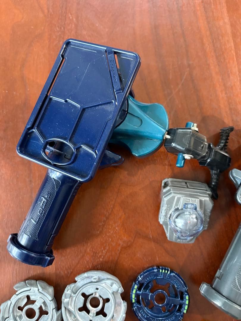 メタルファイトベイブレード 引退品まとめ売り - メルカリ