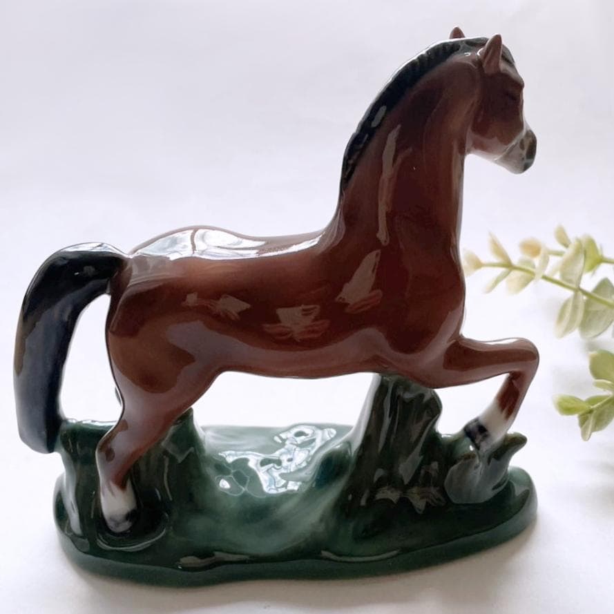 ロイヤルコペンハーゲン ホース 馬 フィギュリン IS